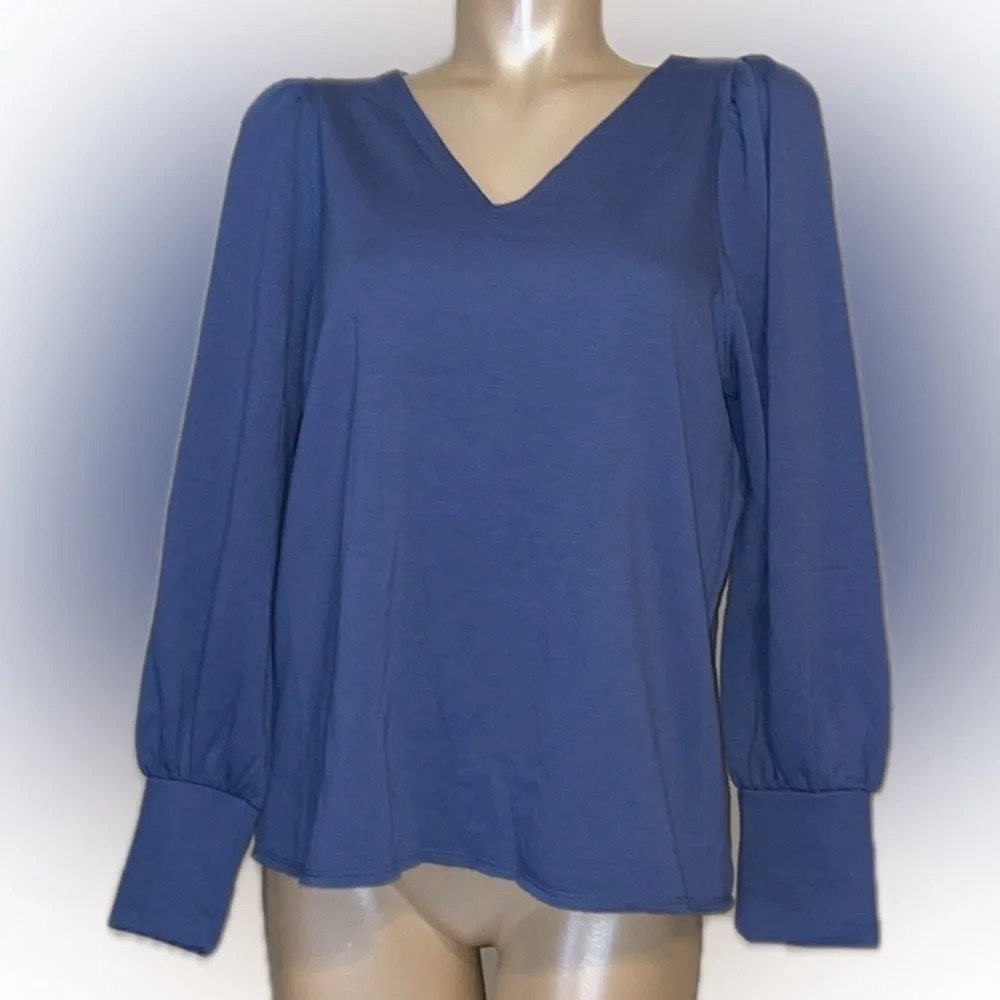 Land n’ sea women’s sweatshirt large top shirt blue vneck soft casual stretch